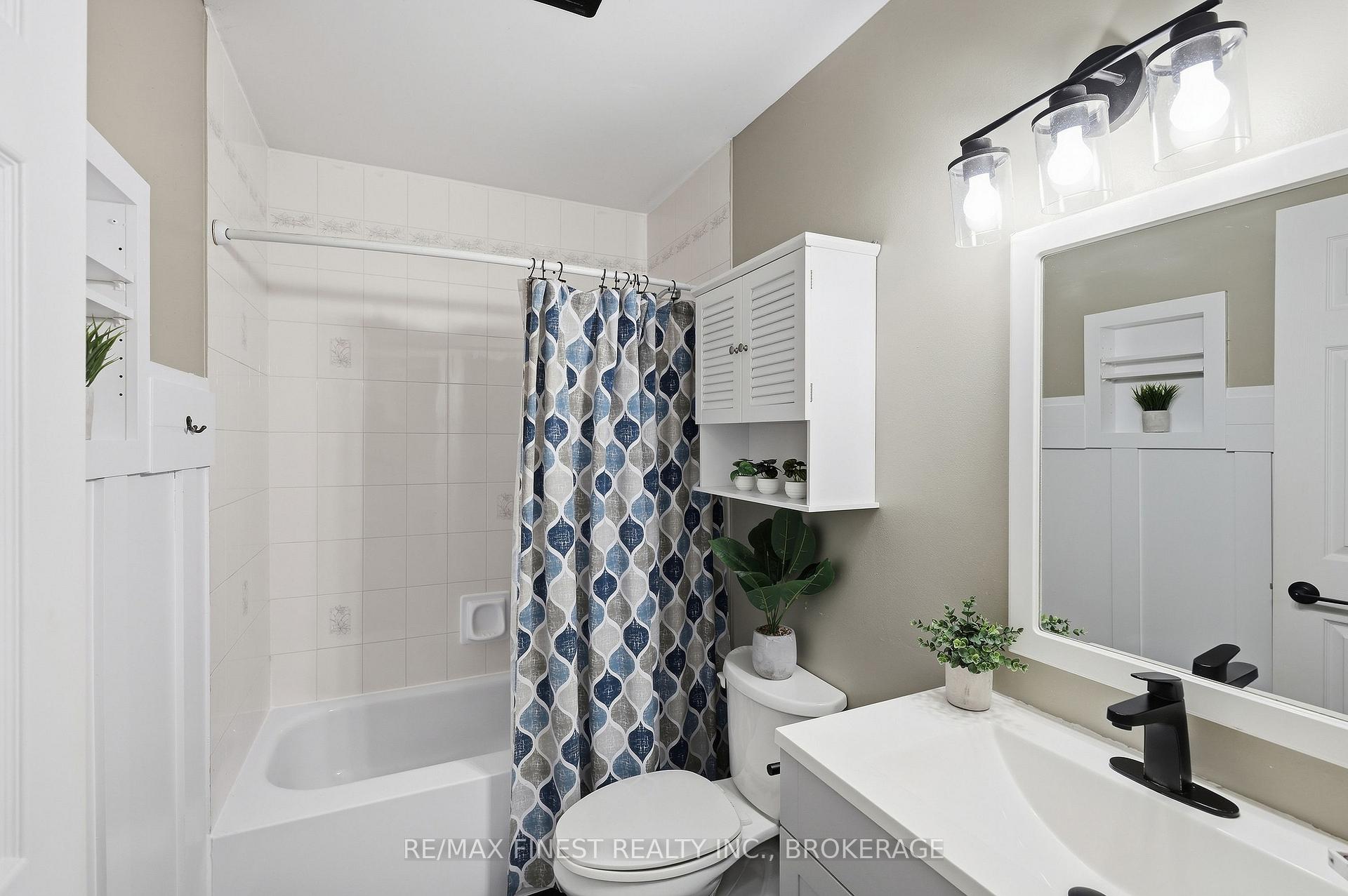 Photo 28 of 1377 Brackenwood Crescent, Kingston, City Northwest — HOMEH