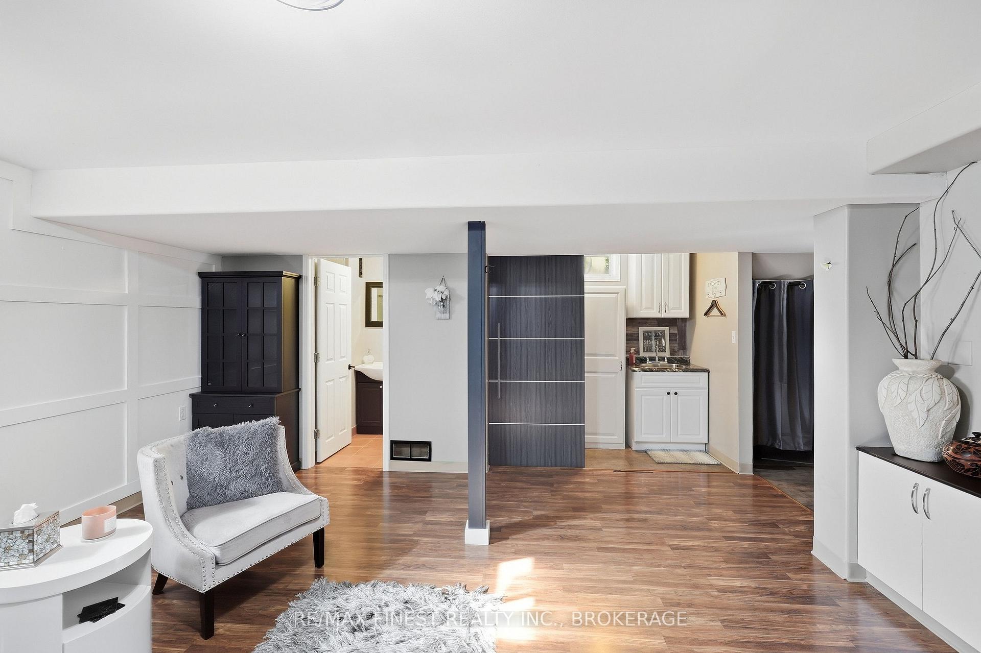 Photo 35 of 1377 Brackenwood Crescent, Kingston, City Northwest — HOMEH