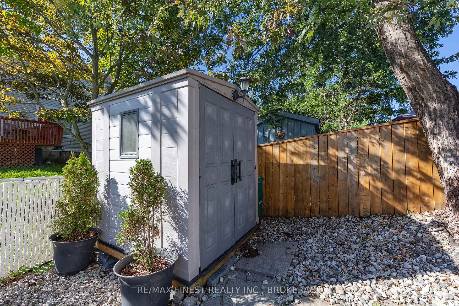 Photo 45 of 1377 Brackenwood Crescent, Kingston, City Northwest — HOMEH