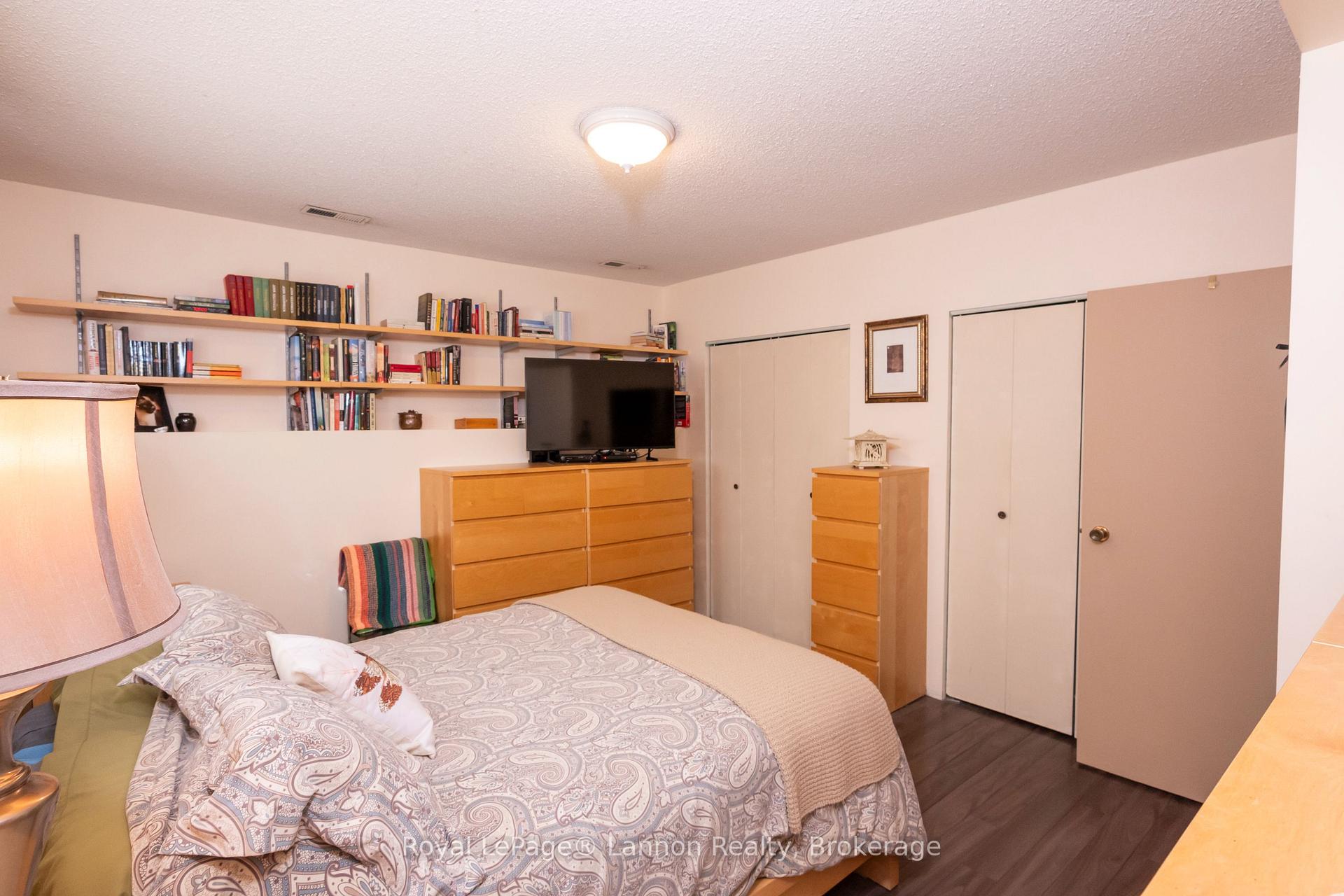 Photo 25 of 612 Lanark Crescent, Thunder Bay, County Park — HOMEH
