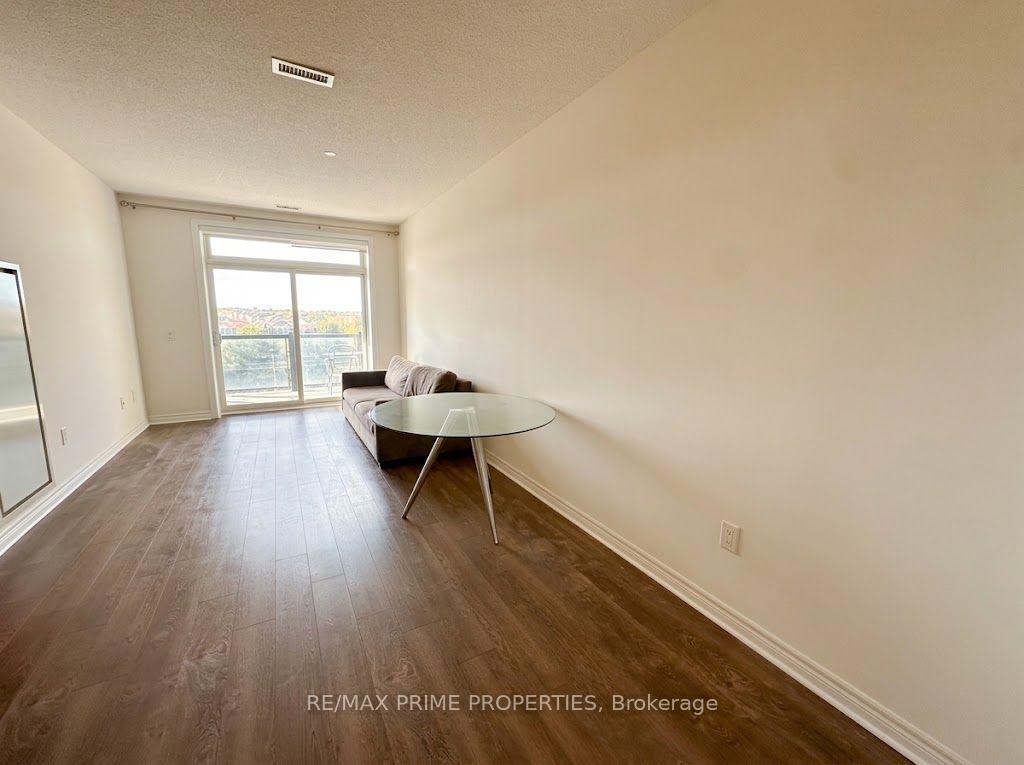 Photo 4 of Unit 521, 7325 Markham Road, Markham, Cedarwood — HOMEH