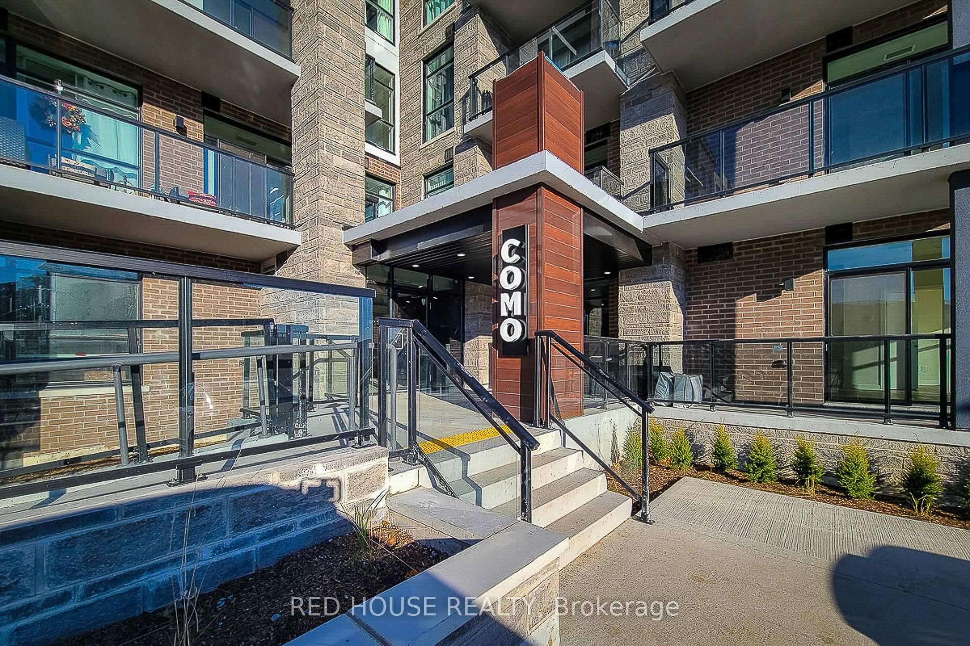 Photo 4 of Unit 324, 600 North Service Road, Hamilton, Lakeshore — HOMEH