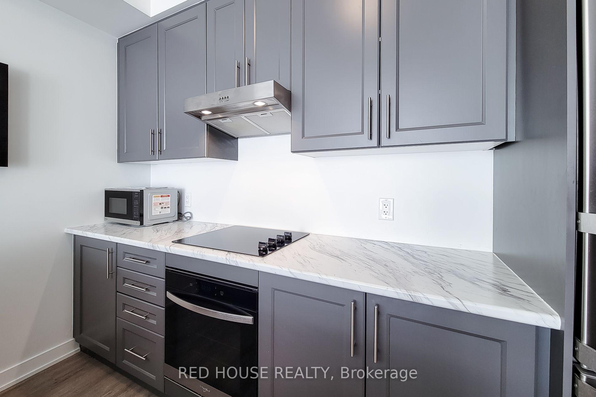 Photo 11 of Unit 324, 600 North Service Road, Hamilton, Lakeshore — HOMEH