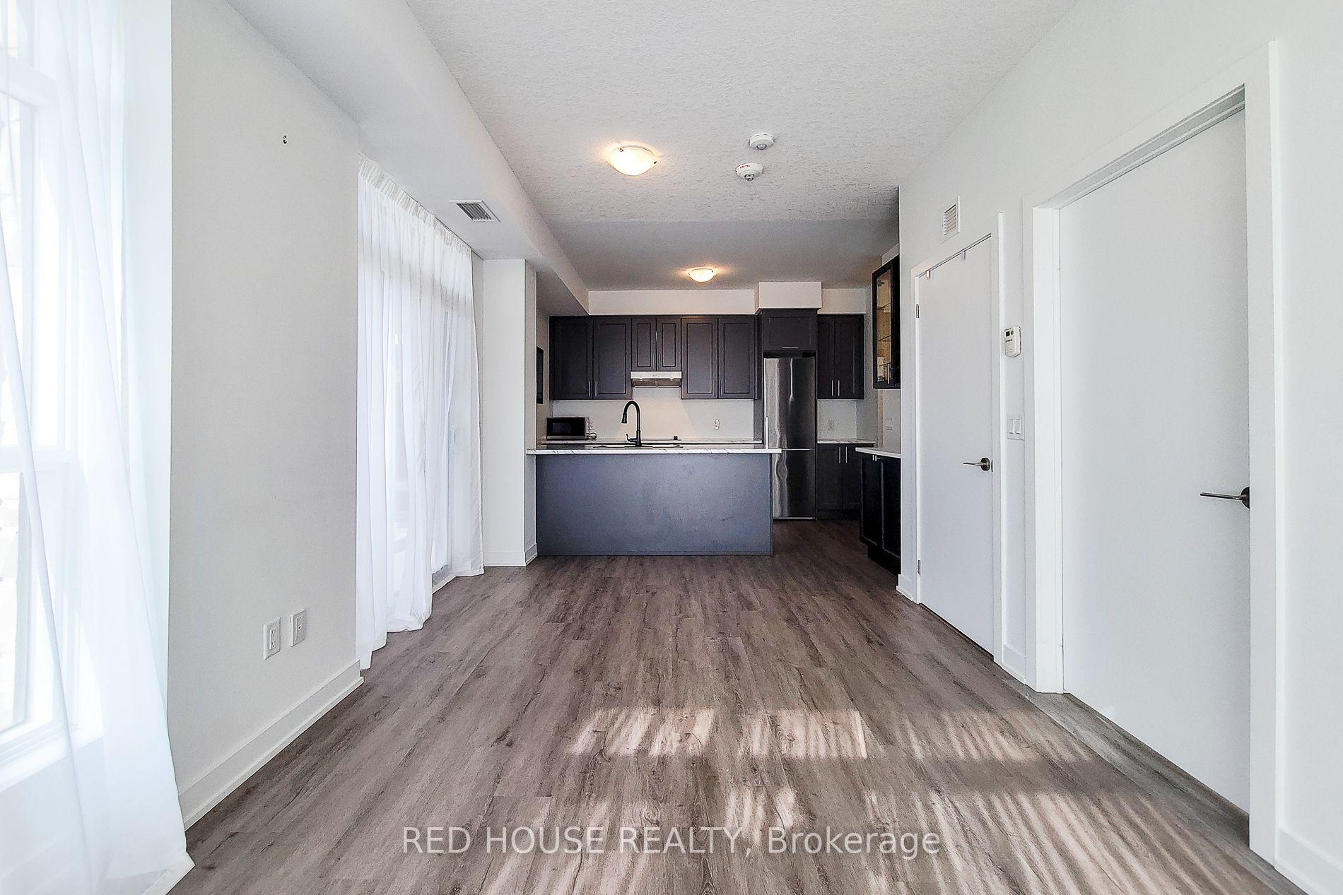 Photo 25 of Unit 324, 600 North Service Road, Hamilton, Lakeshore — HOMEH