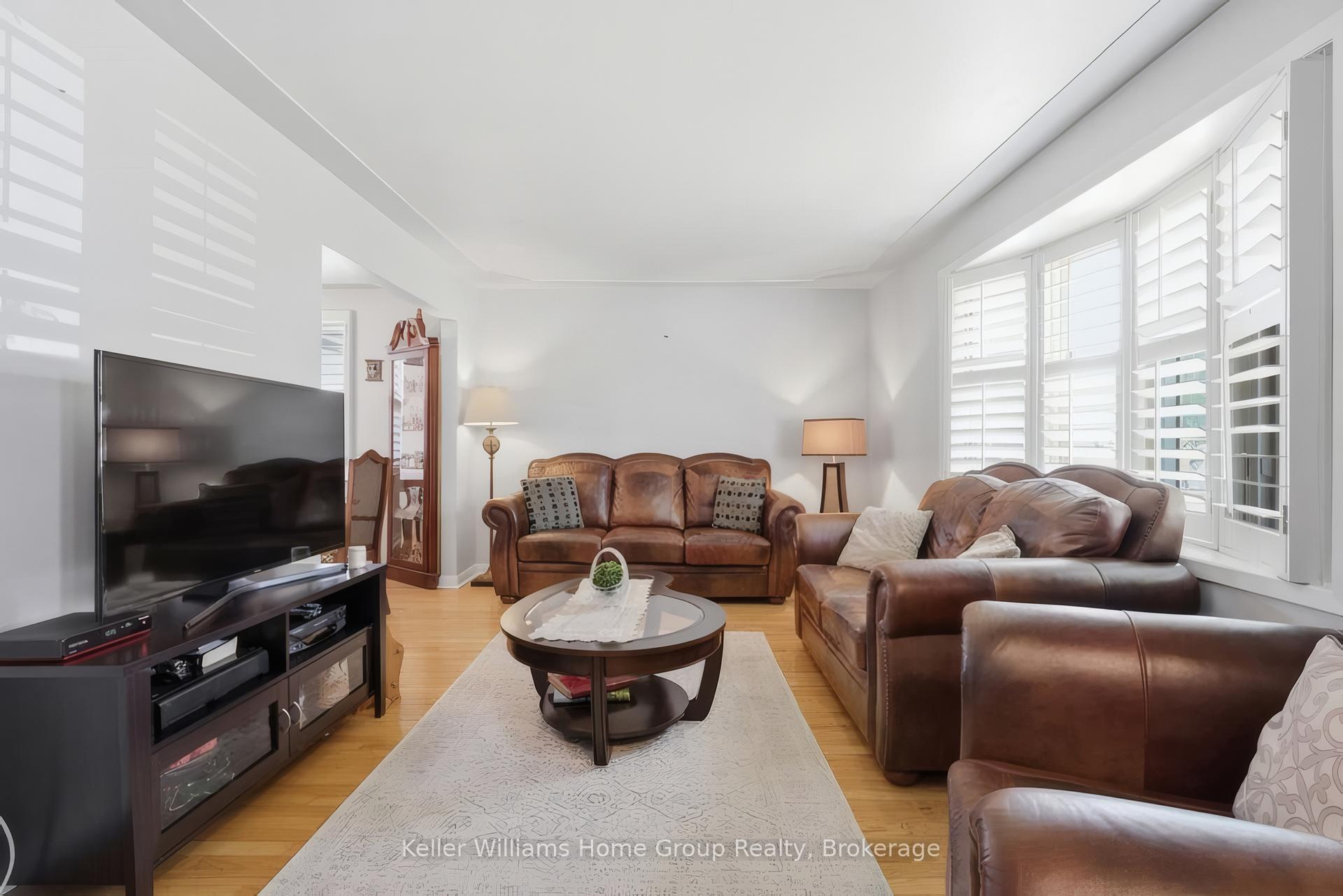 Photo 8 of 267 Bakersfield Drive, Cambridge, Christopher-Champlain — HOMEH