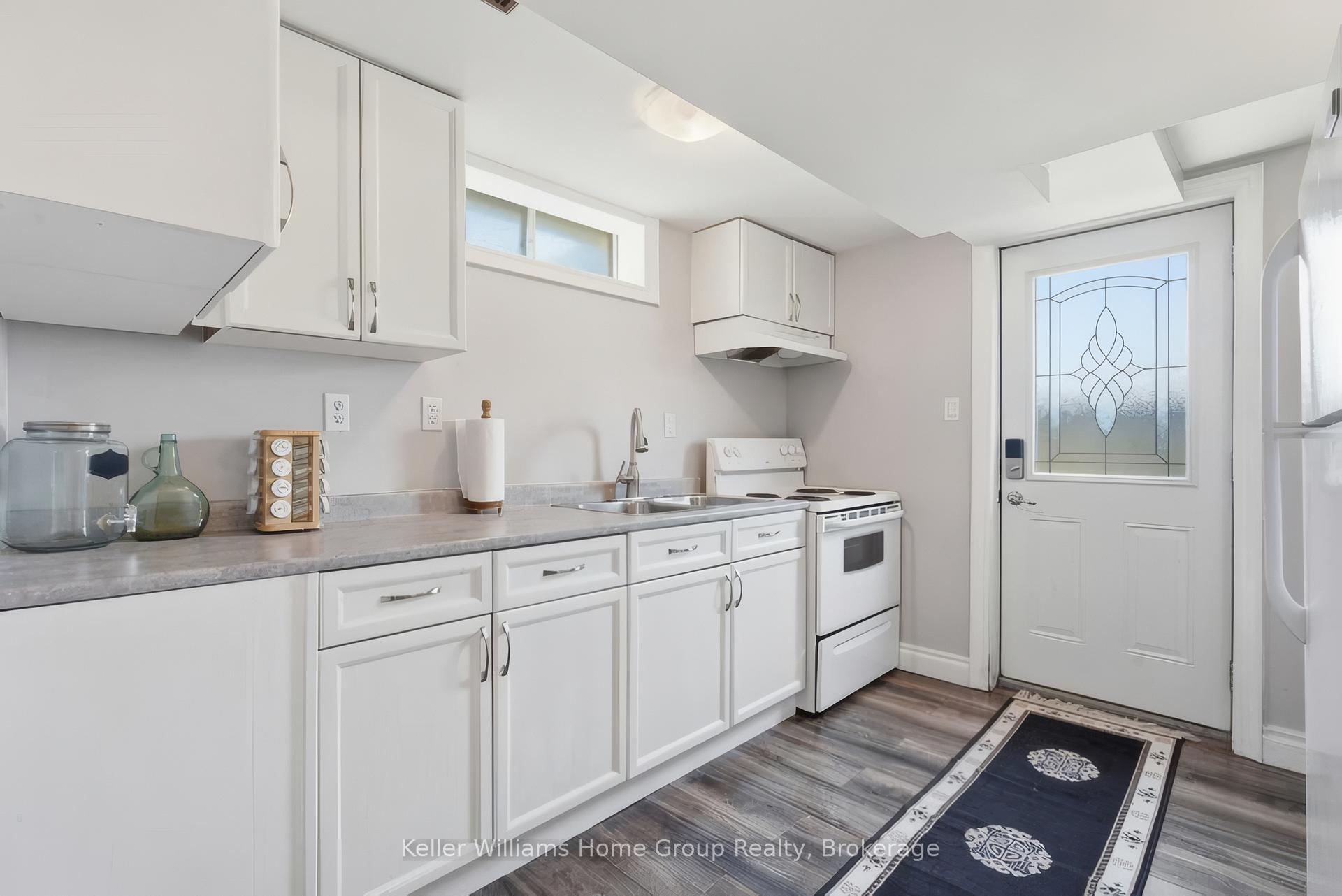Photo 16 of 267 Bakersfield Drive, Cambridge, Christopher-Champlain — HOMEH