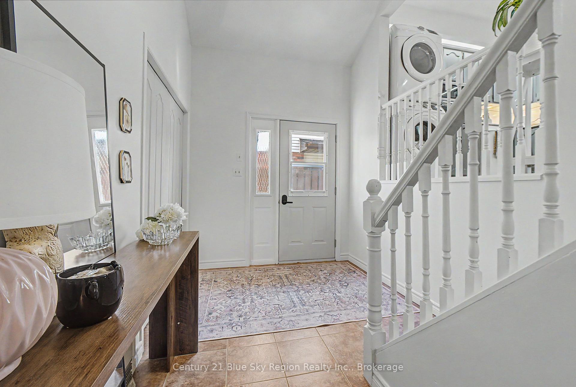 Photo 3 of 164 Labreche Drive, North Bay, Ferris — HOMEH