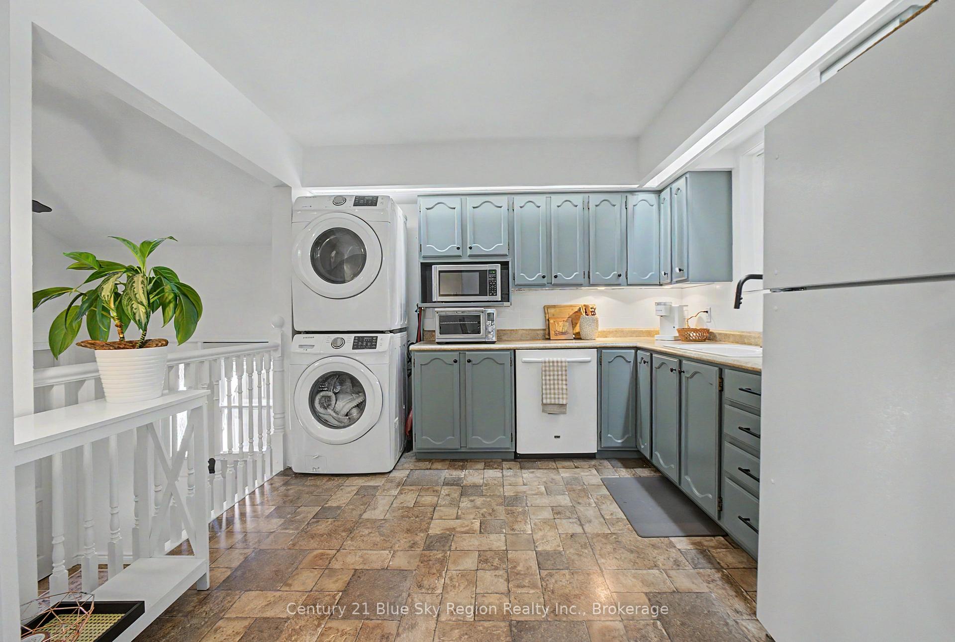 Photo 4 of 164 Labreche Drive, North Bay, Ferris — HOMEH