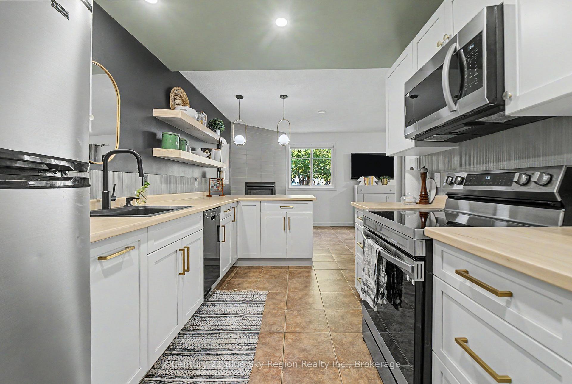 Photo 18 of 164 Labreche Drive, North Bay, Ferris — HOMEH