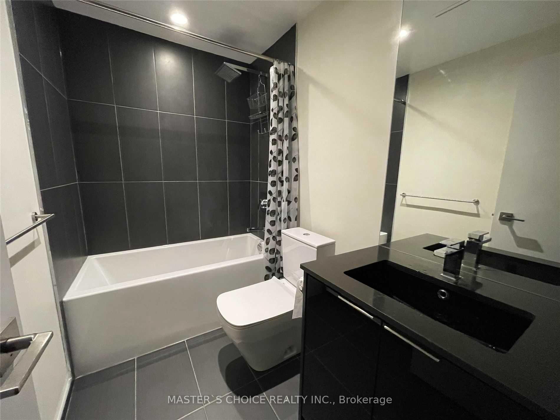 Photo 9 of Unit 709, 70 Temperance Street, Toronto, Bay Street Corridor — HOMEH