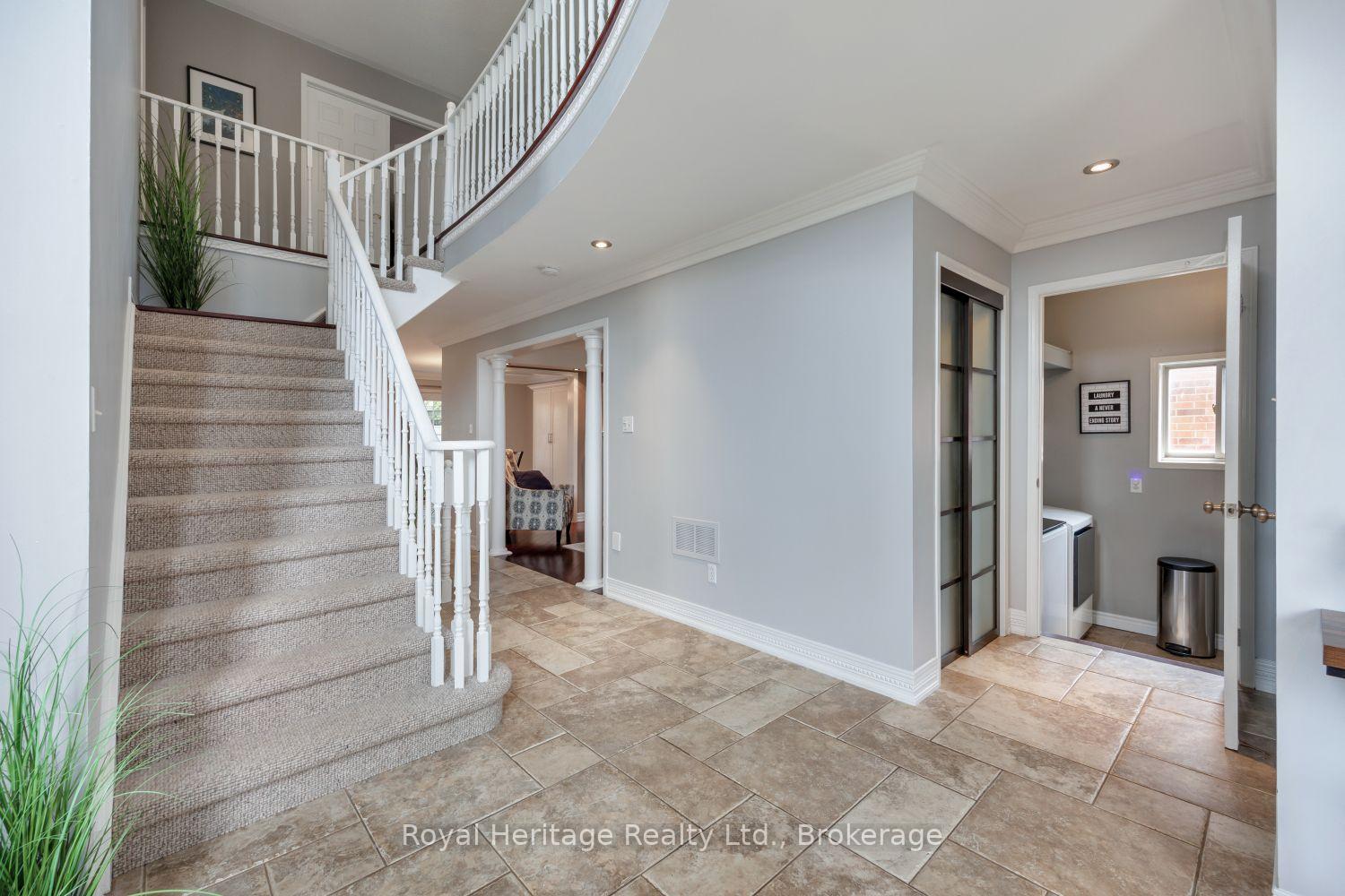 Photo 8 of 455 Ormond Drive, Oshawa, Samac — HOMEH