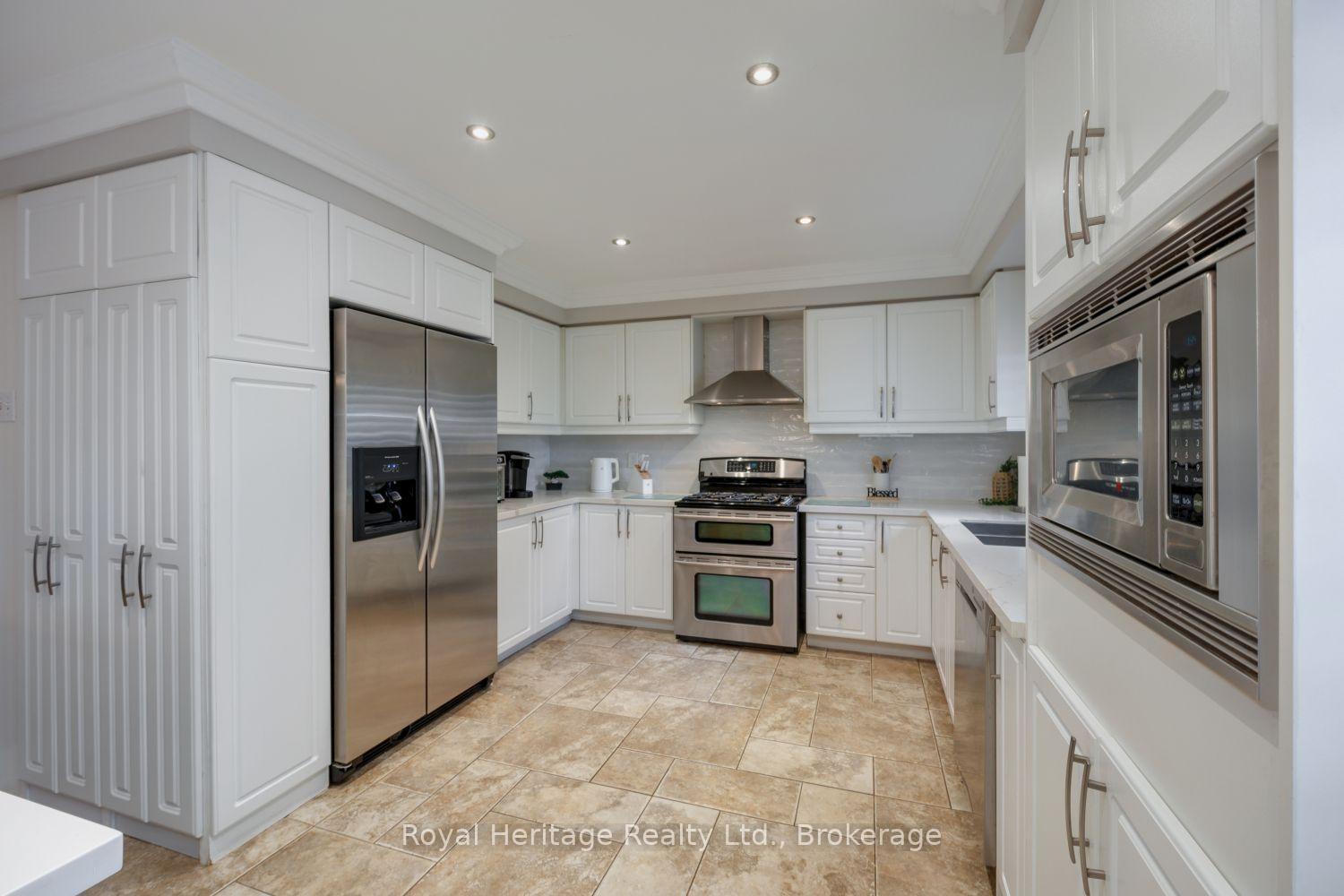 Photo 14 of 455 Ormond Drive, Oshawa, Samac — HOMEH