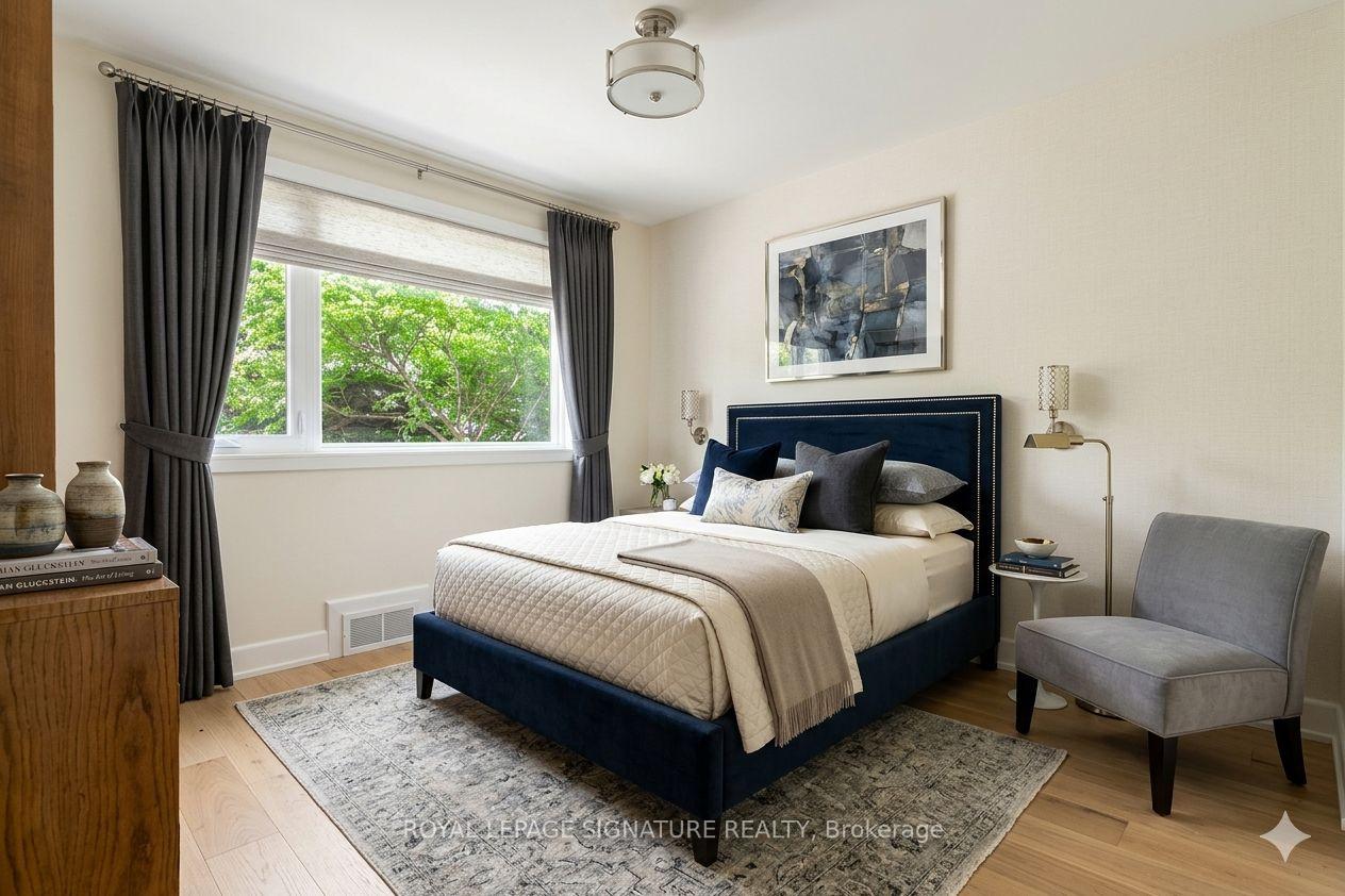 Photo 15 of 69 Greenland Road, North York, Banbury-Don Mills — HOMEH