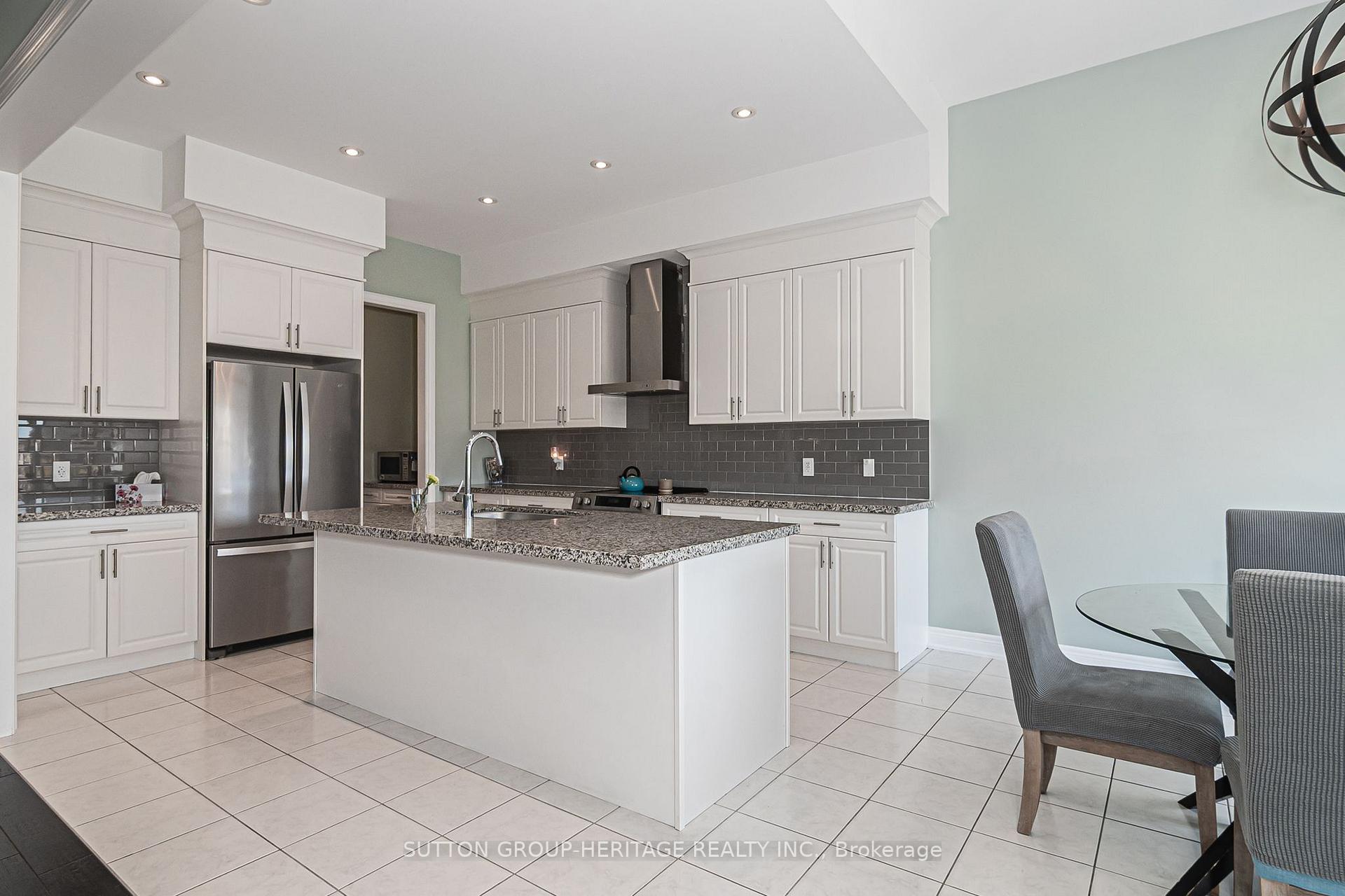 Photo 12 of 10 Beaverdams Drive, Whitby, Rural Whitby — HOMEH