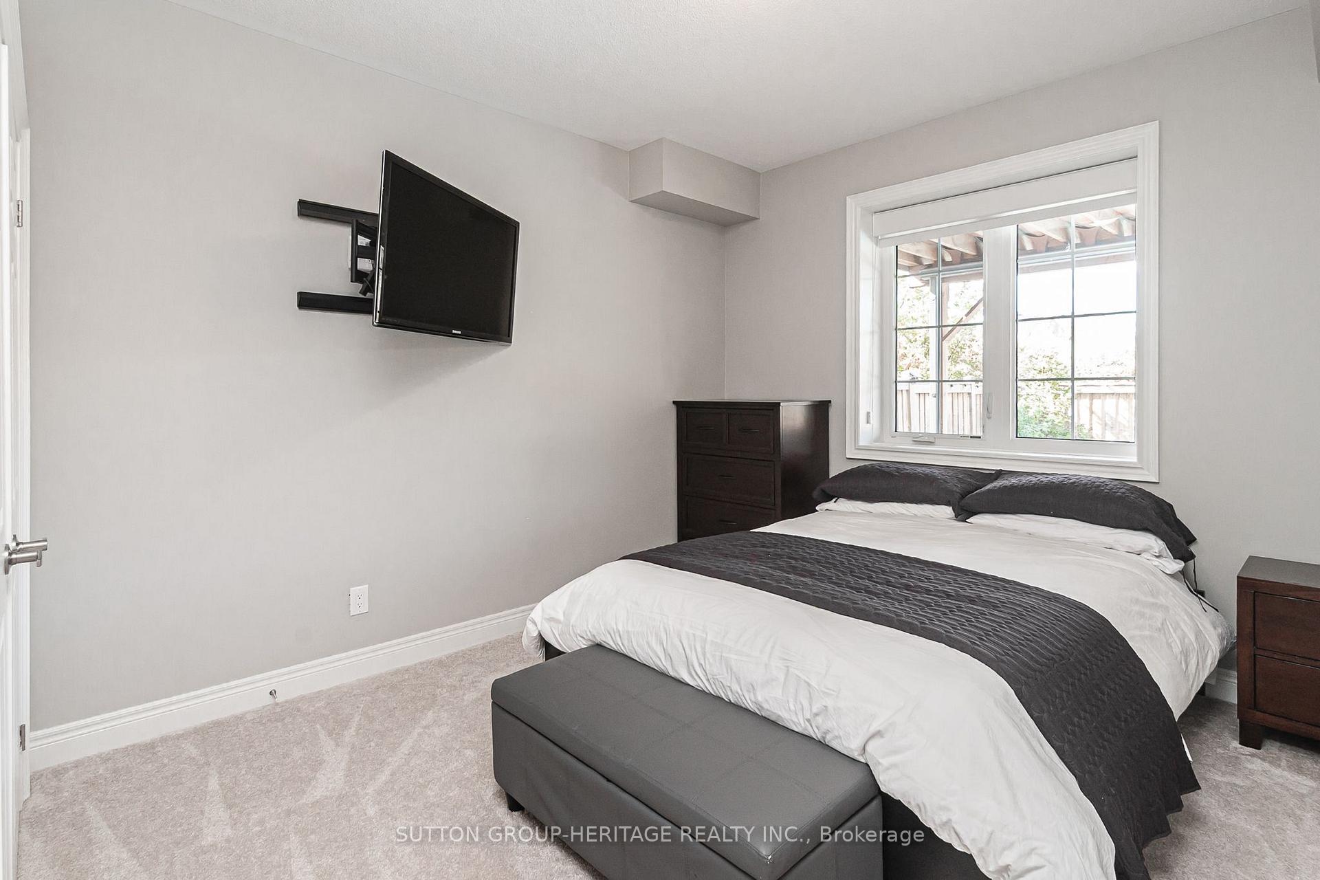 Photo 40 of 10 Beaverdams Drive, Whitby, Rural Whitby — HOMEH