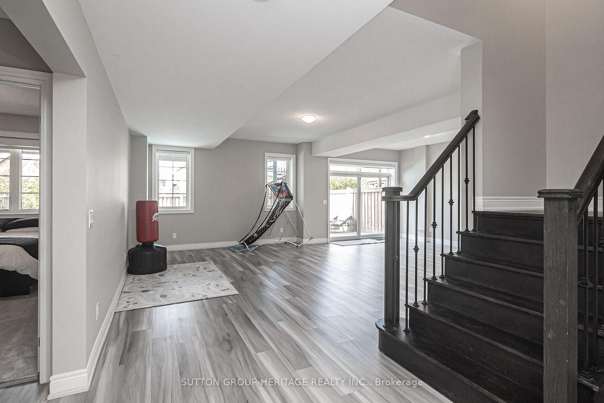 Photo 41 of 10 Beaverdams Drive, Whitby, Rural Whitby — HOMEH