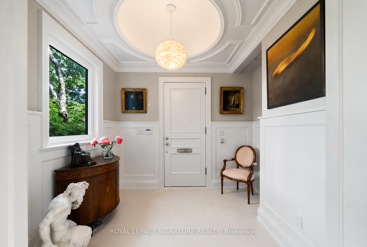 Photo 6 of 230 Strathallan Wood, Toronto, Bedford Park-Nortown — HOMEH