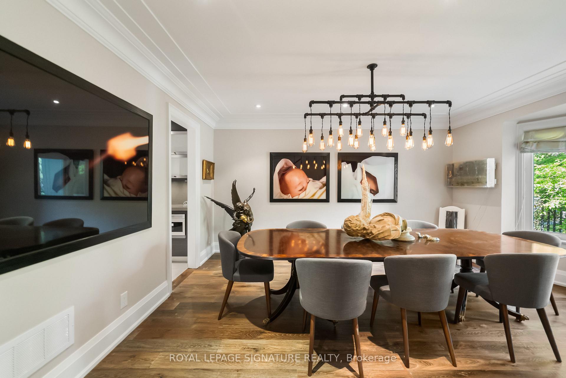 Photo 13 of 230 Strathallan Wood, Toronto, Bedford Park-Nortown — HOMEH