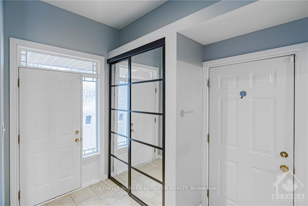 Photo 3 of 319 Chestermere Crescent, Ottawa, Barrhaven - Strandherd — HOMEH