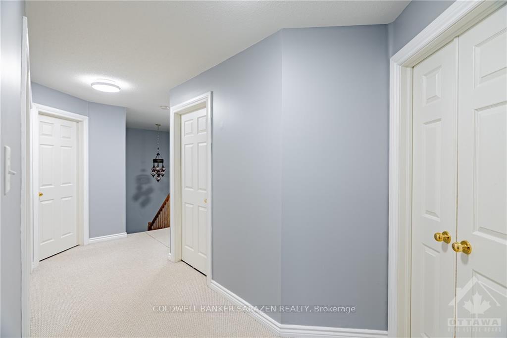 Photo 12 of 319 Chestermere Crescent, Ottawa, Barrhaven - Strandherd — HOMEH