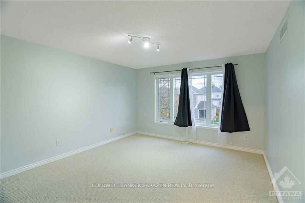 Photo 18 of 319 Chestermere Crescent, Ottawa, Barrhaven - Strandherd — HOMEH