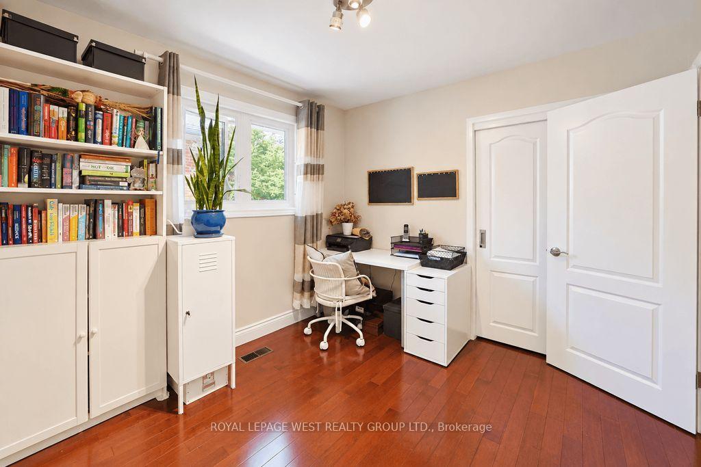 Photo 27 of 292 La Rose Avenue, Etobicoke, Willowridge-Martingrove-Richview — HOMEH