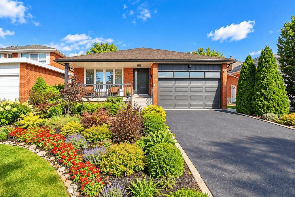 Photo 38 of 292 La Rose Avenue, Etobicoke, Willowridge-Martingrove-Richview — HOMEH