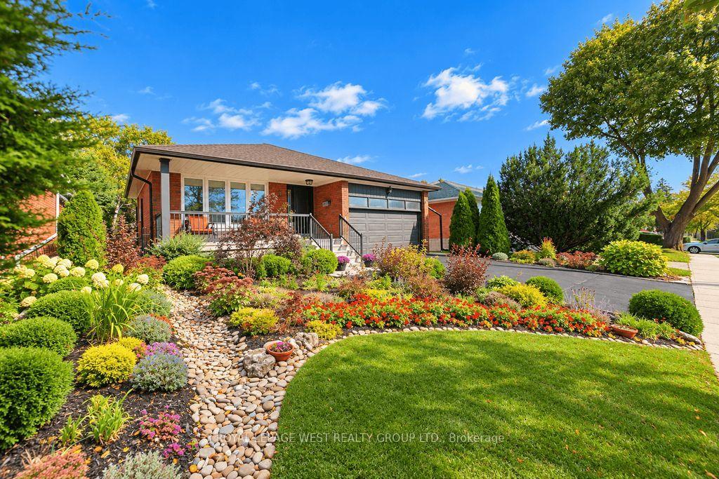Photo 41 of 292 La Rose Avenue, Etobicoke, Willowridge-Martingrove-Richview — HOMEH