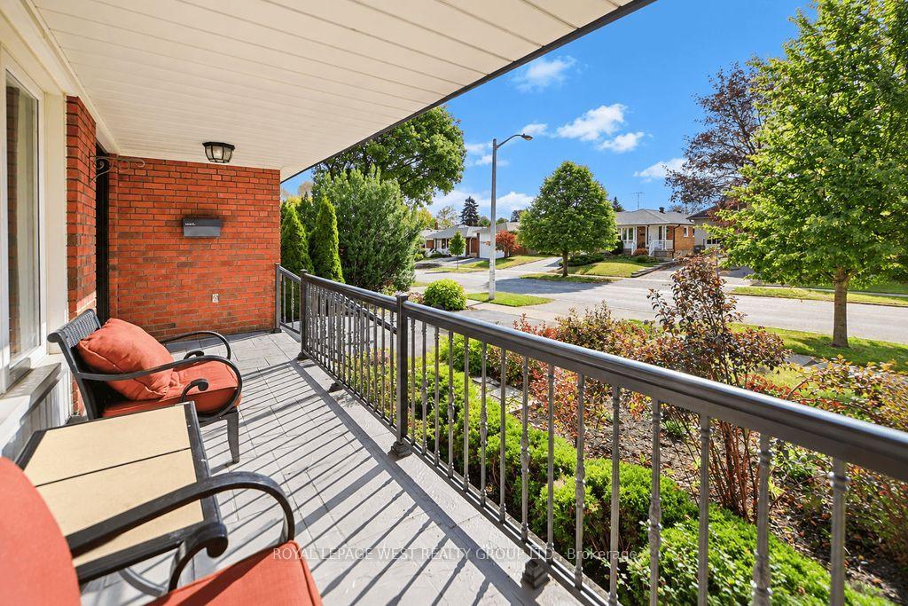 Photo 50 of 292 La Rose Avenue, Etobicoke, Willowridge-Martingrove-Richview — HOMEH