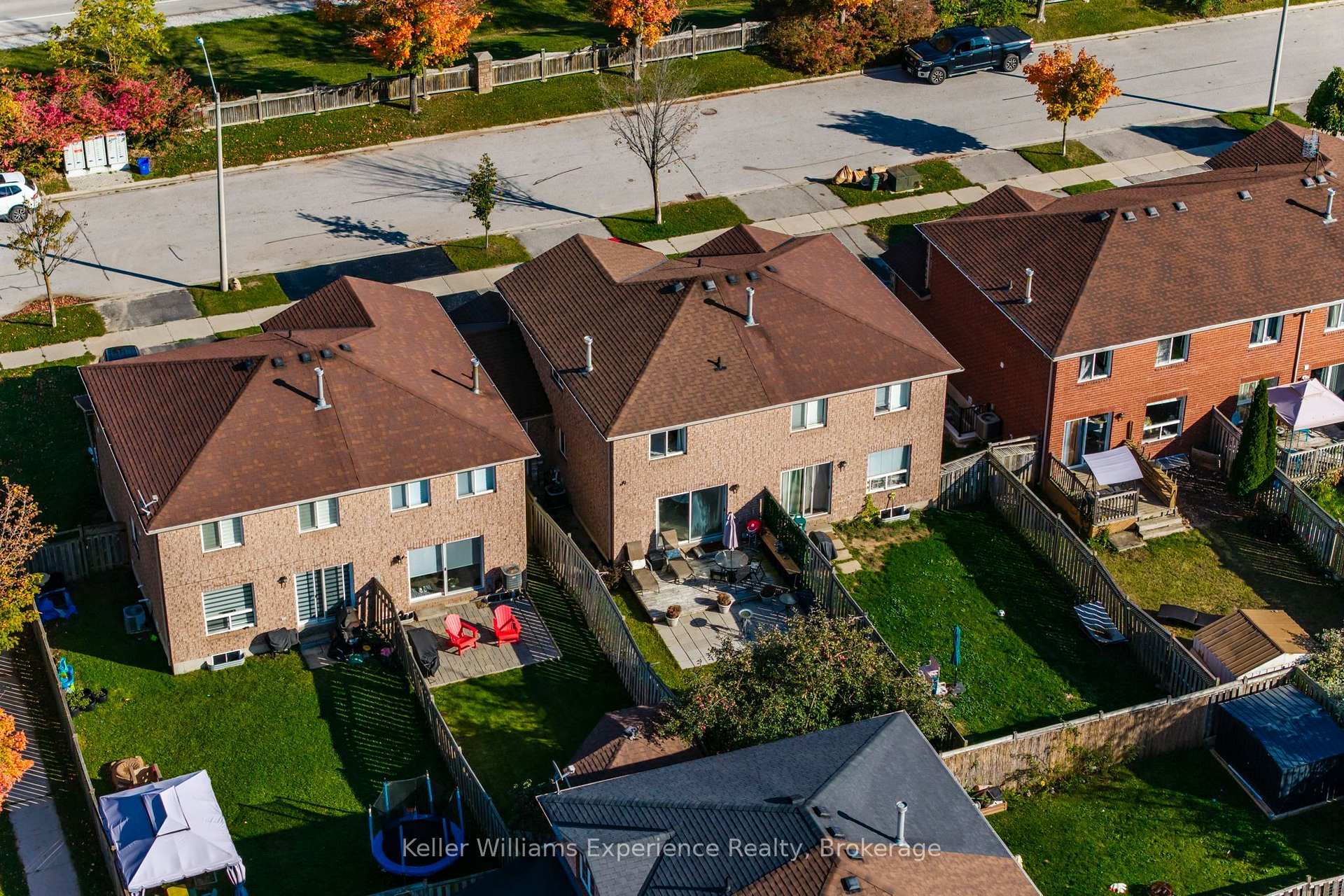 Photo 34 of 54 Quinlan Road, Barrie, Georgian Drive — HOMEH
