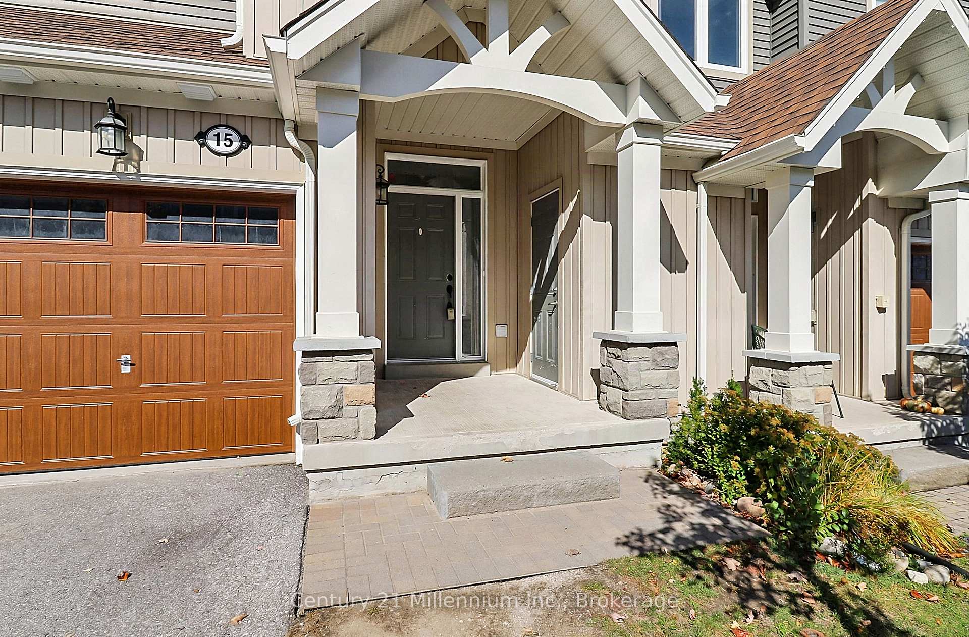 Photo 4 of 15 Gregory Avenue, Collingwood — HOMEH