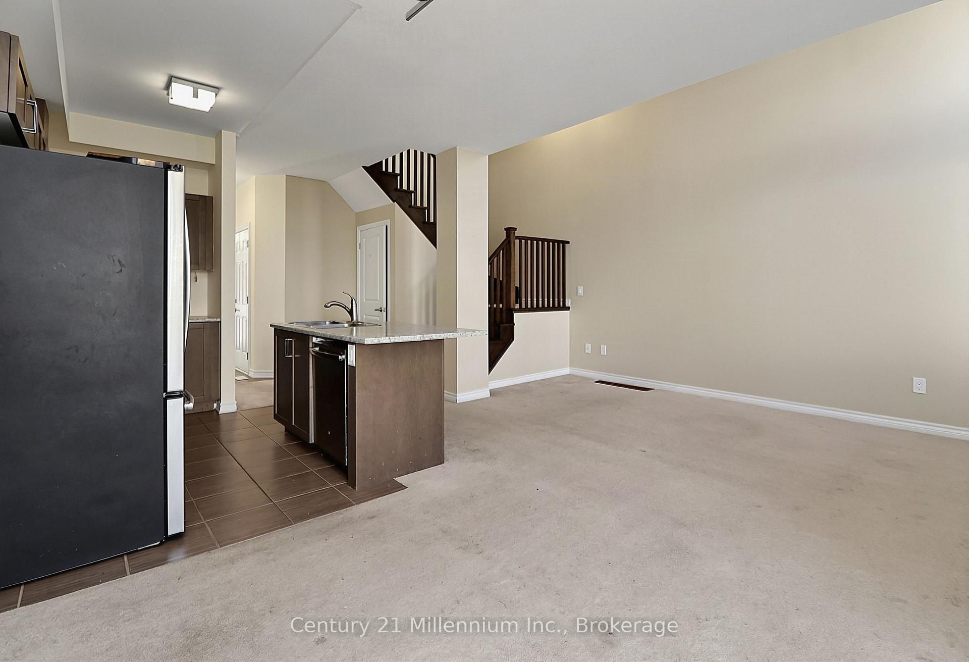 Photo 24 of 15 Gregory Avenue, Collingwood — HOMEH