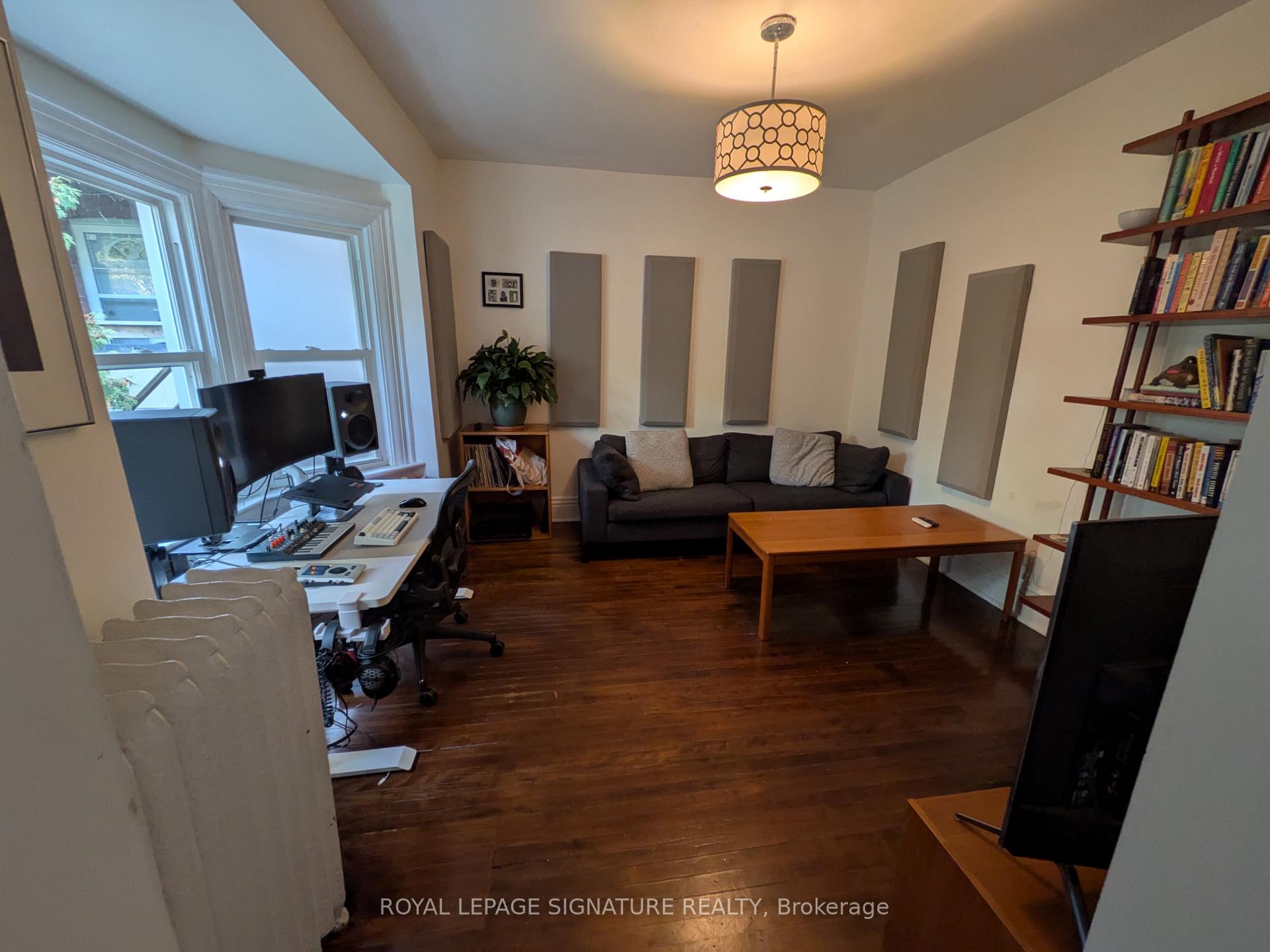 Photo 6 of Unit 2nd Floor Unit, 255 Indian Road, Toronto, High Park-Swansea — HOMEH