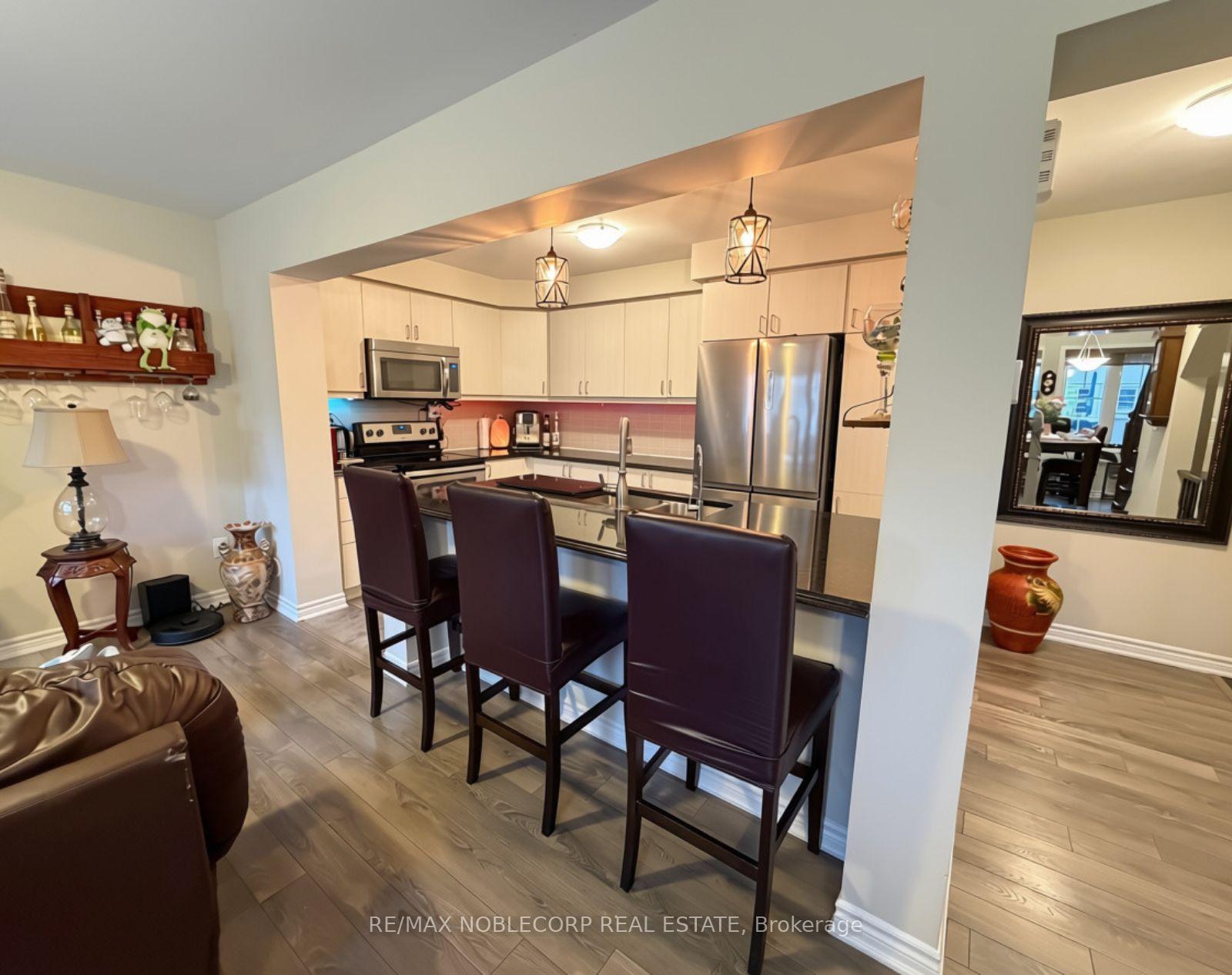 Photo 12 of 15 Minlow Way, Aurora, Rural Aurora — HOMEH