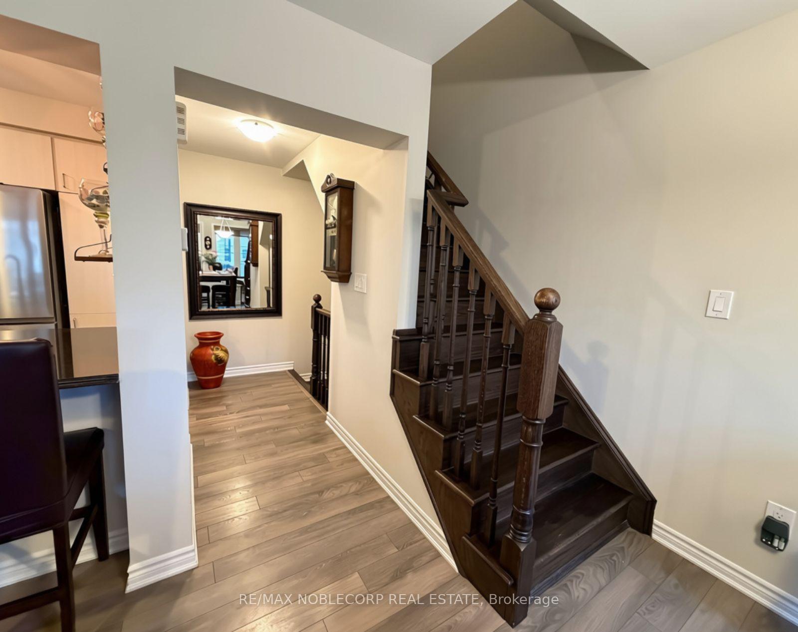 Photo 13 of 15 Minlow Way, Aurora, Rural Aurora — HOMEH