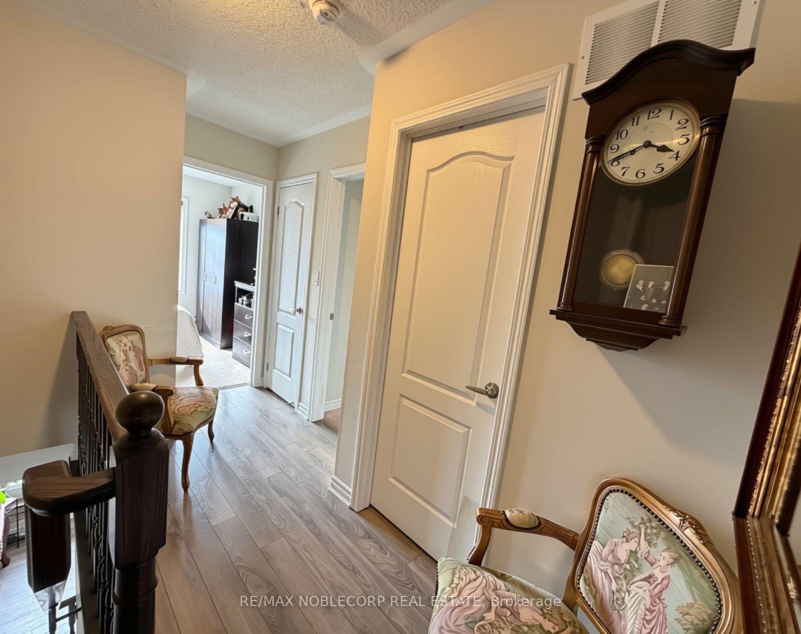 Photo 15 of 15 Minlow Way, Aurora, Rural Aurora — HOMEH
