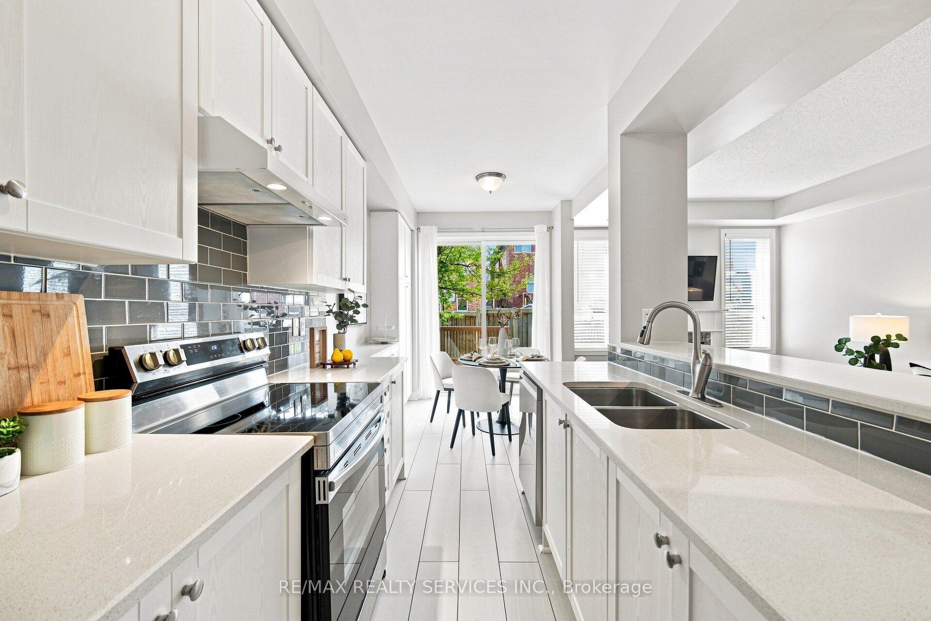 Photo 9 of 20 Cedarcrest Street, Caledon, Rural Caledon — HOMEH