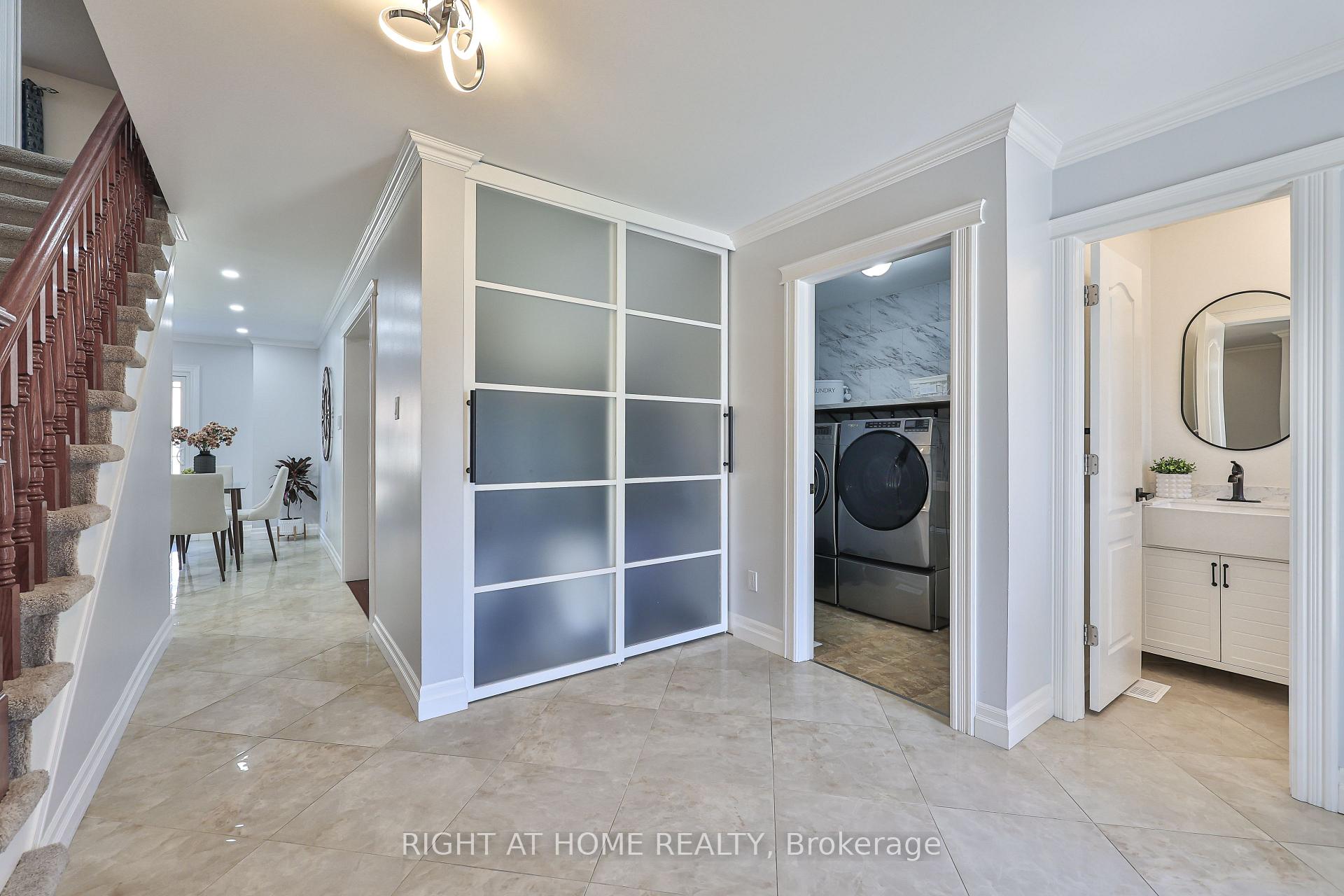 Photo 6 of 63 Keeble Crescent, Ajax, Central — HOMEH