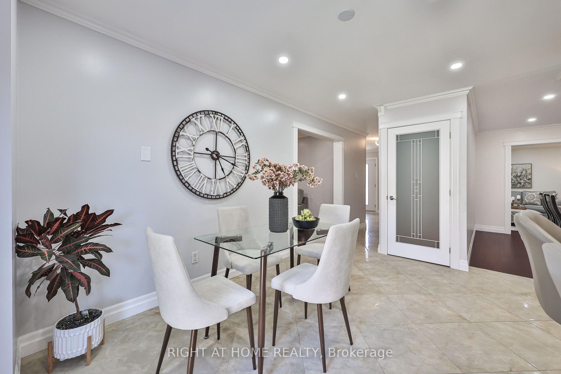 Photo 19 of 63 Keeble Crescent, Ajax, Central — HOMEH
