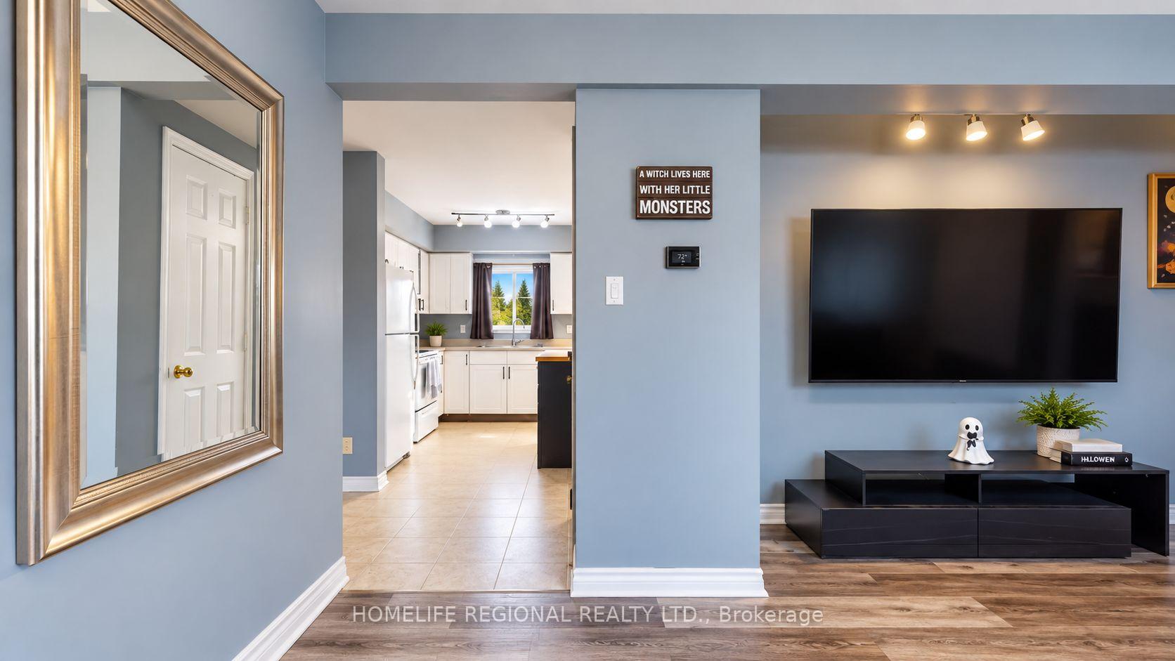 Photo 3 of 15 Jennings Drive, Penetanguishene — HOMEH
