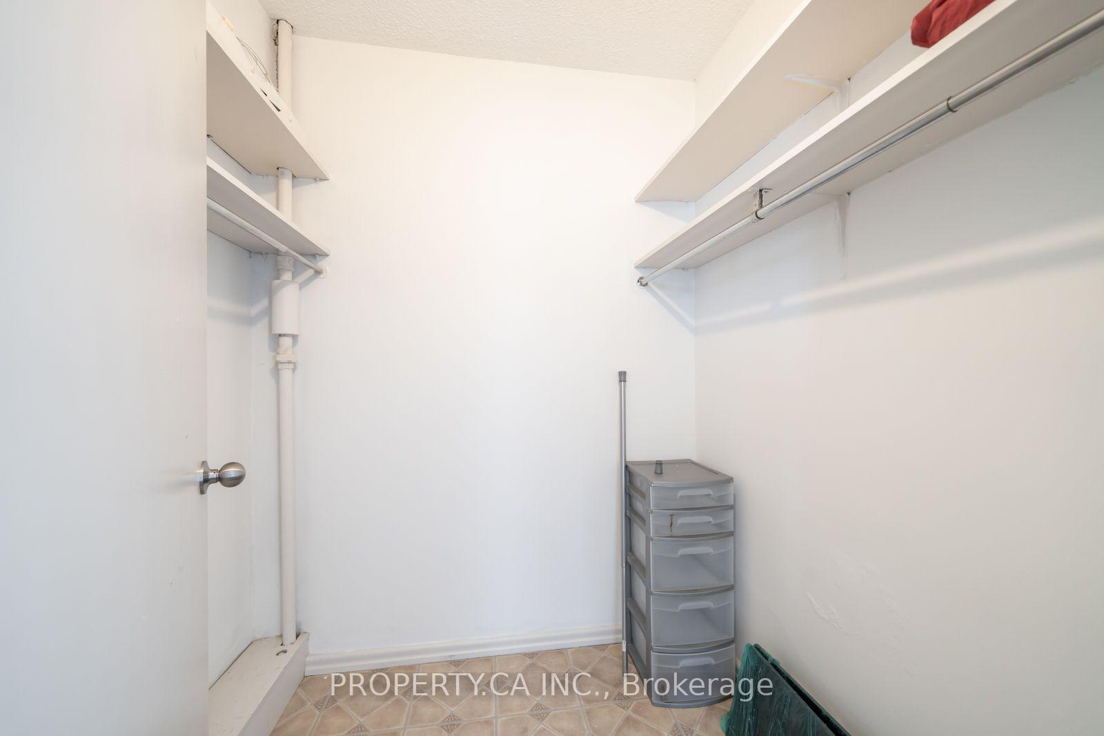 Photo 15 of Unit 404, 45 Westmount Road N, Waterloo, Uptown West — HOMEH