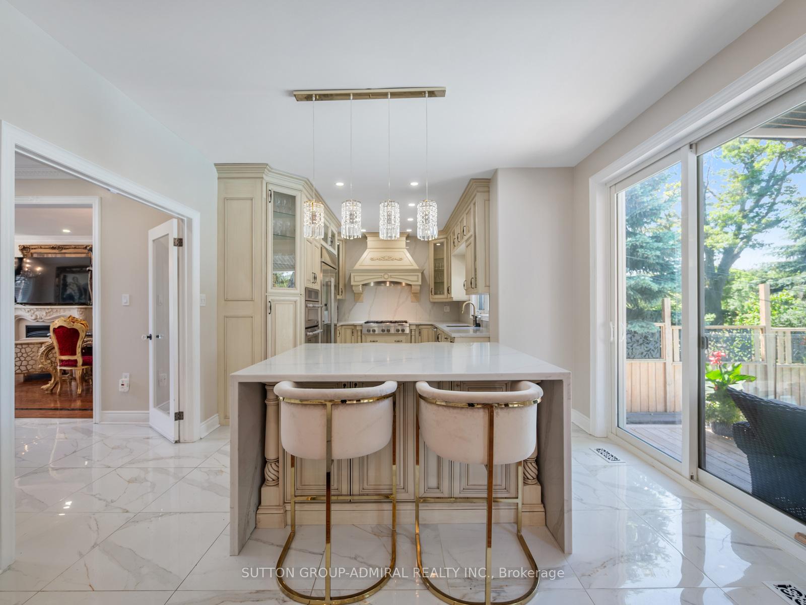 Photo 17 of 18 Thatcher Avenue, Scarborough, Cliffcrest — HOMEH