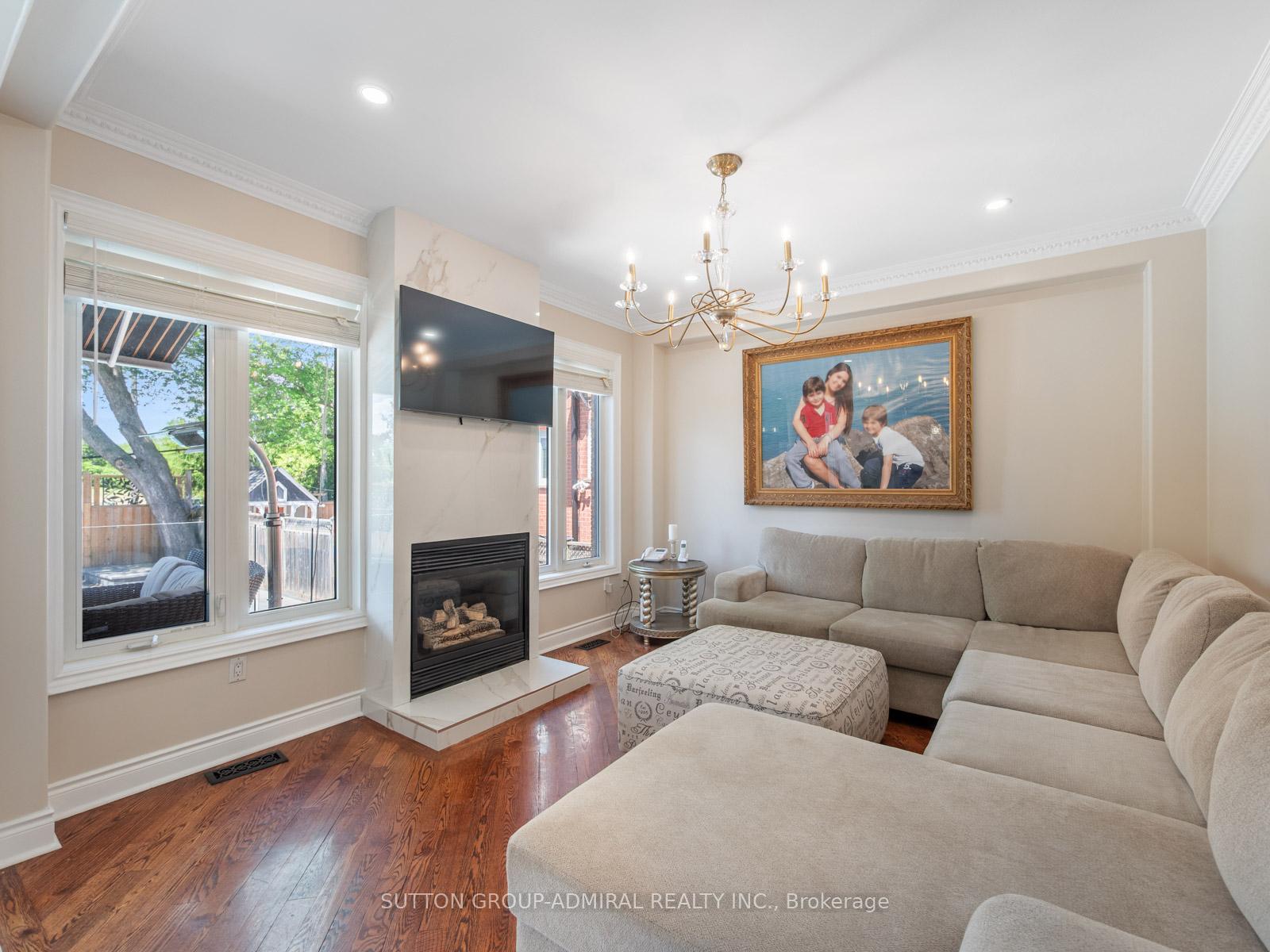 Photo 18 of 18 Thatcher Avenue, Scarborough, Cliffcrest — HOMEH