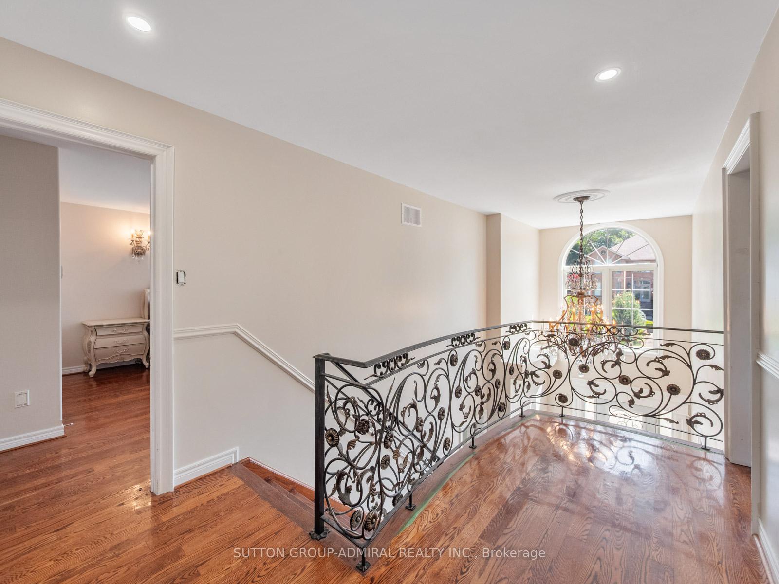 Photo 34 of 18 Thatcher Avenue, Scarborough, Cliffcrest — HOMEH