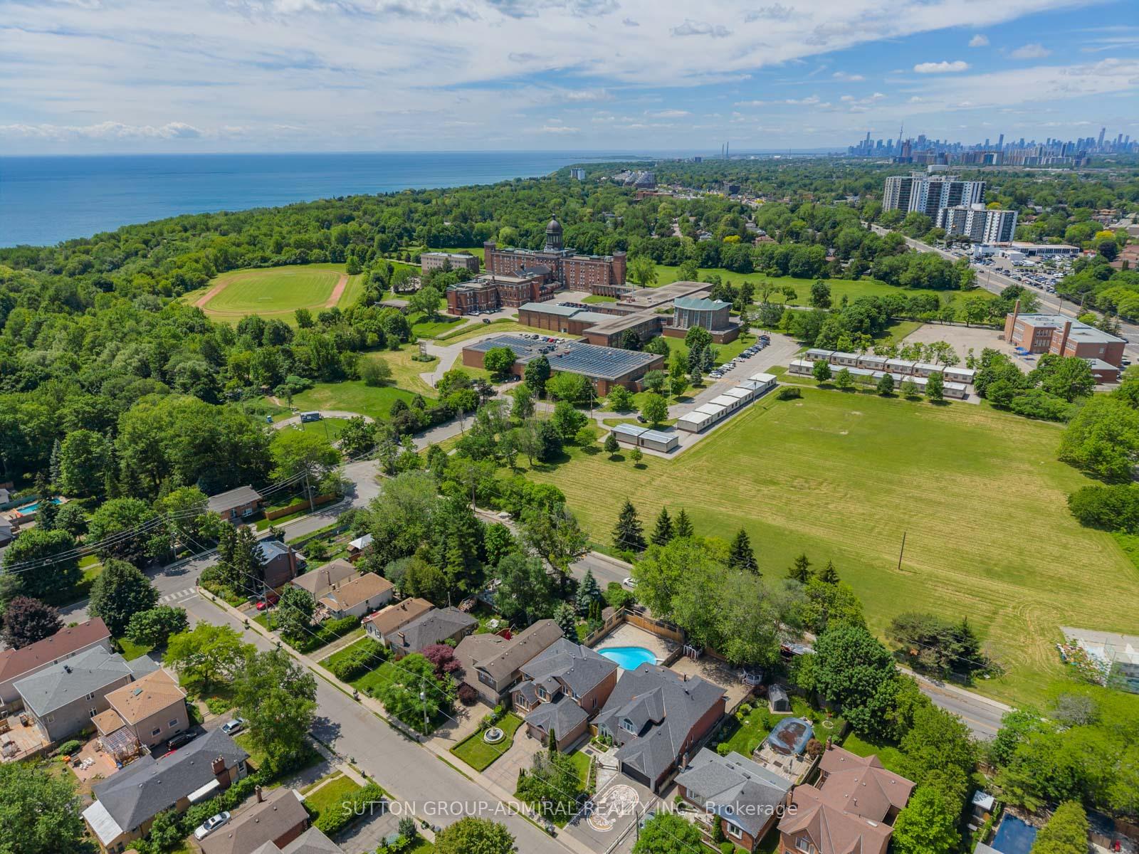 Photo 47 of 18 Thatcher Avenue, Scarborough, Cliffcrest — HOMEH