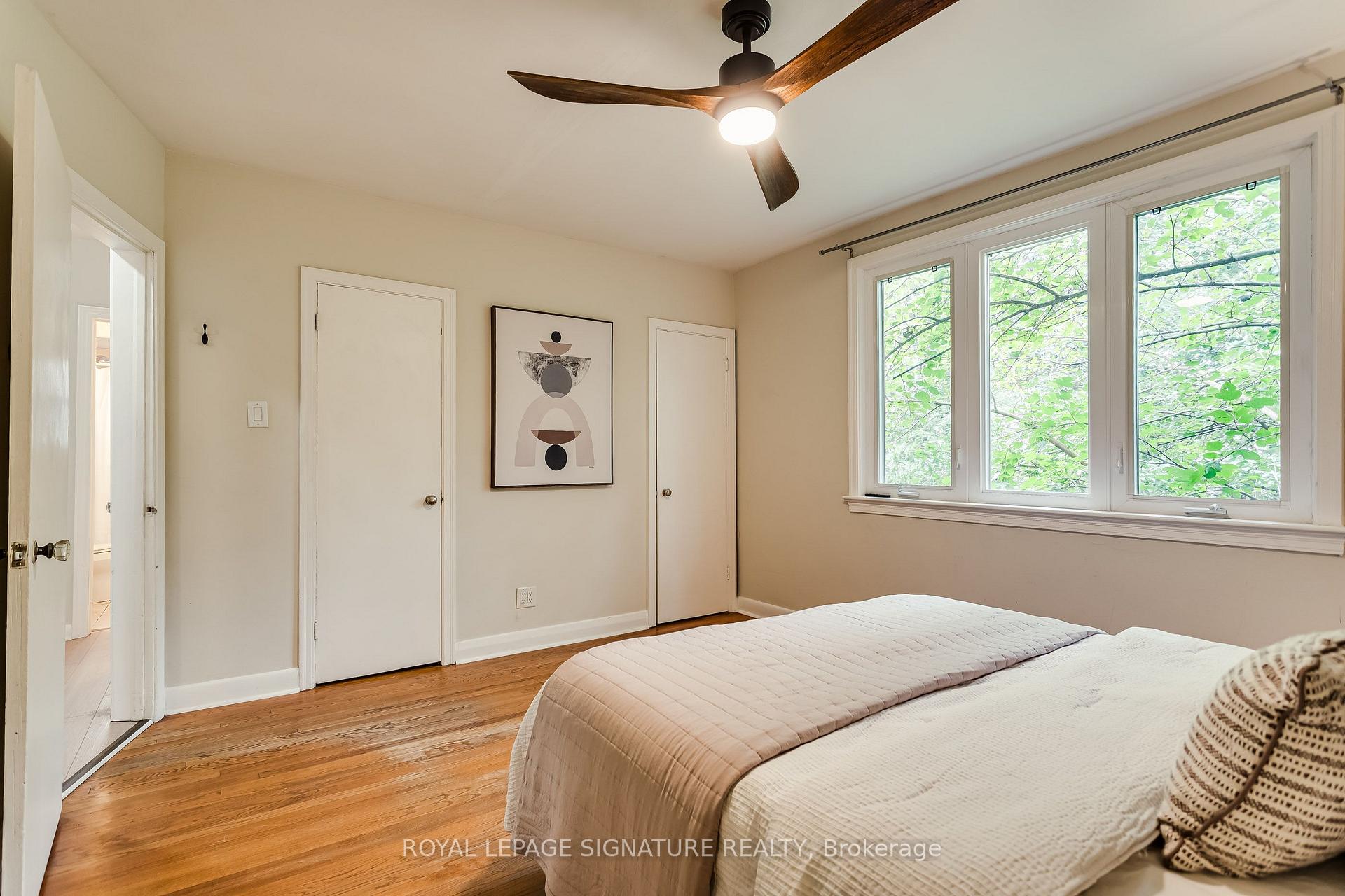 Photo 19 of 32 Wigan Crescent, North York, Clanton Park — HOMEH