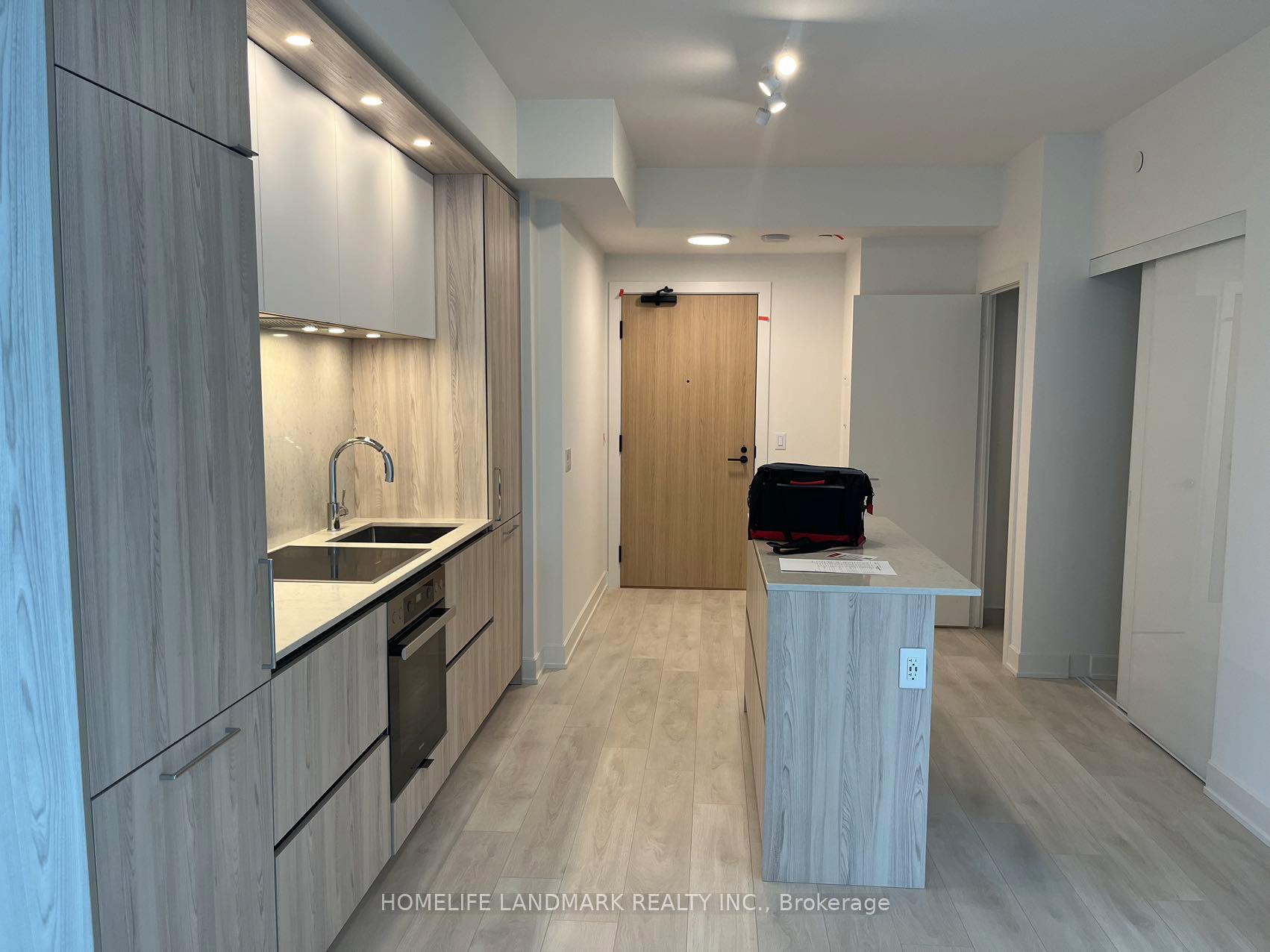 Photo 3 of Unit 2103, 15 Mercer Street, Toronto, Waterfront Communities — HOMEH