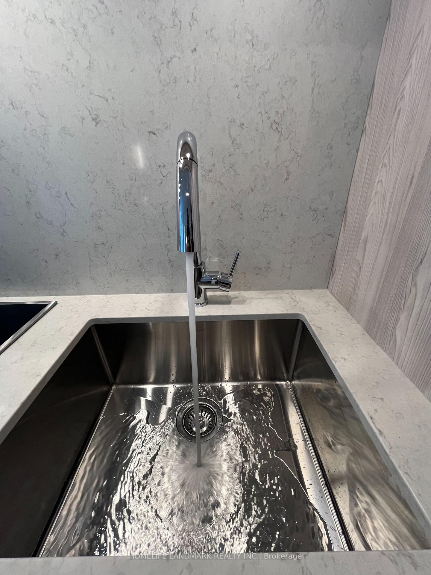 Photo 12 of Unit 2103, 15 Mercer Street, Toronto, Waterfront Communities — HOMEH
