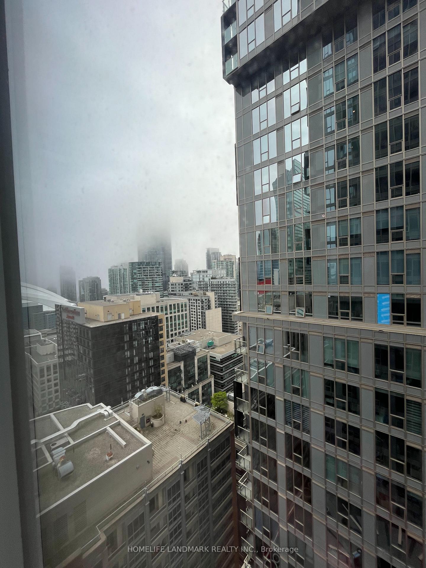 Photo 15 of Unit 2103, 15 Mercer Street, Toronto, Waterfront Communities — HOMEH