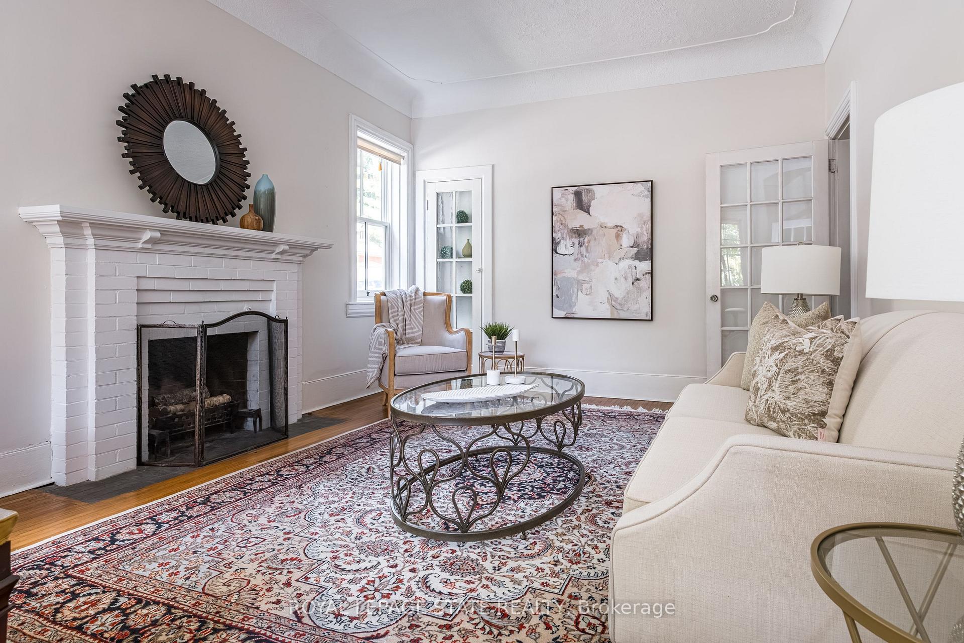 Photo 10 of 107 Melville Street, Hamilton, Dundas — HOMEH